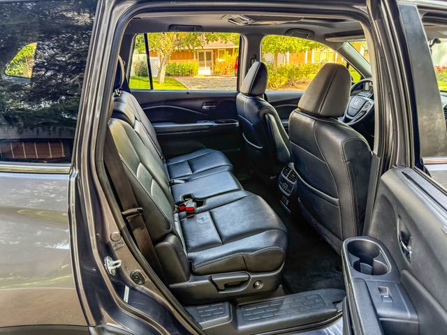 2016 Honda Pilot EX-L w/RES | Agoura Hills, CA | SoCal Auto Group 2016 Honda Pilot EX-L w/RES | Agoura Hills, CA | SoCal Auto Group