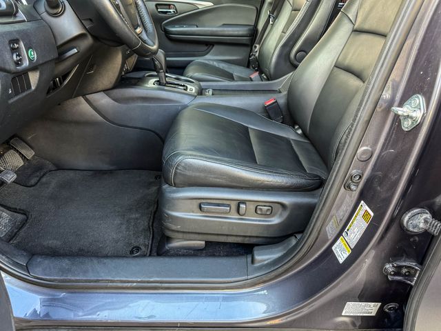 2016 Honda Pilot EX-L w/RES | Agoura Hills, CA | SoCal Auto Group 2016 Honda Pilot EX-L w/RES | Agoura Hills, CA | SoCal Auto Group