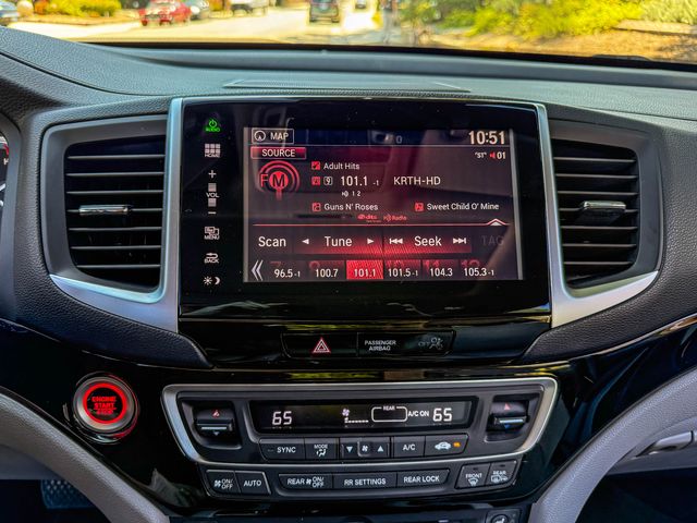 2016 Honda Pilot Elite | Agoura Hills, CA | SoCal Auto Group 2016 Honda Pilot Elite | Agoura Hills, CA | SoCal Auto Group