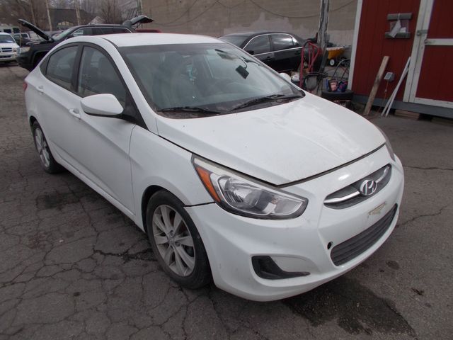 2016 Hyundai ACCENT SE 2016 Hyundai ACCENT SE