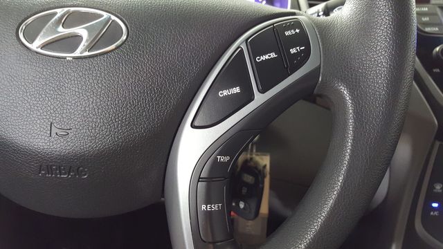 2016 Hyundai ELANTRA SE | Carrollton, TX | Legend Motorcars of Carrollton 2016 Hyundai ELANTRA SE | Carrollton, TX | Legend Motorcars of Carrollton