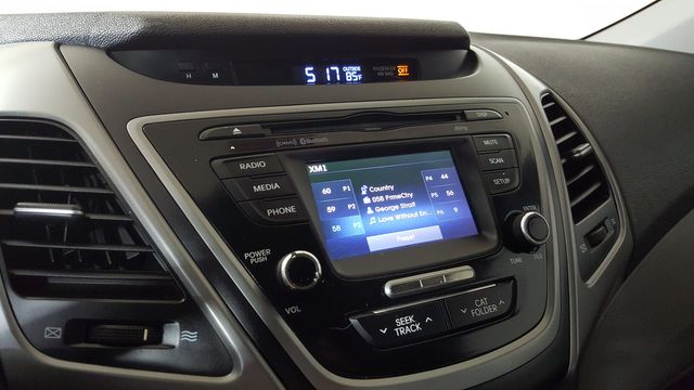 2016 Hyundai ELANTRA SE | Carrollton, TX | Legend Motorcars of Carrollton