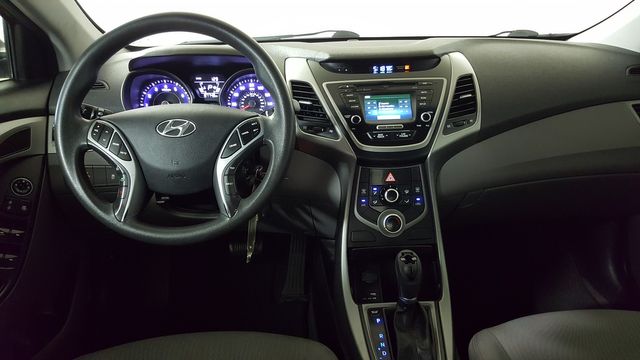 2016 Hyundai ELANTRA SE | Carrollton, TX | Legend Motorcars of Carrollton