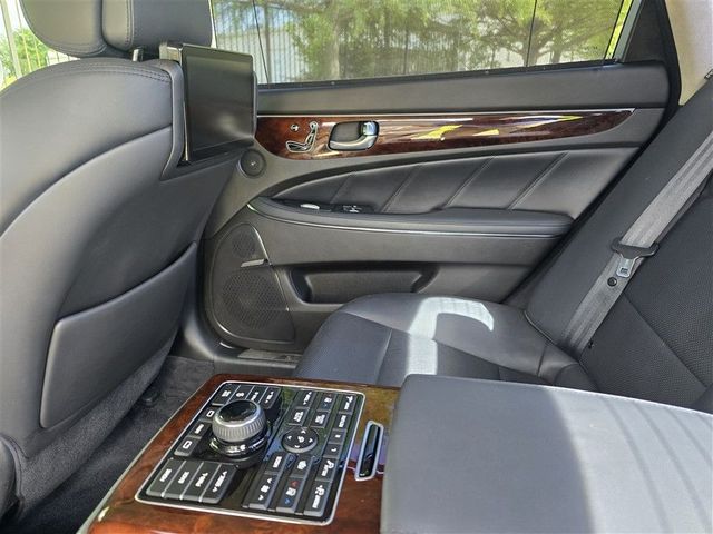 2016 Hyundai Equus Ultimate 2016 Hyundai Equus Ultimate