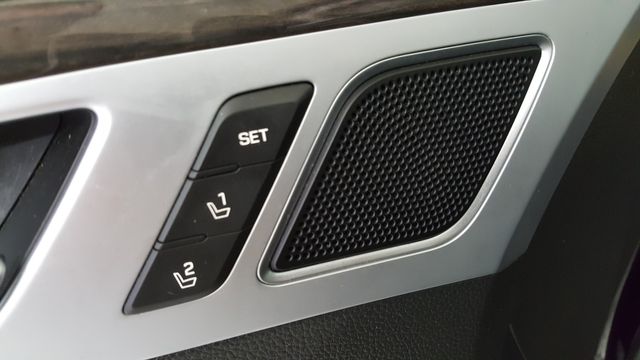 2016 Hyundai Genesis 3.8L | Carrollton, TX | Legend Motorcars of Carrollton 2016 Hyundai Genesis 3.8L | Carrollton, TX | Legend Motorcars of Carrollton