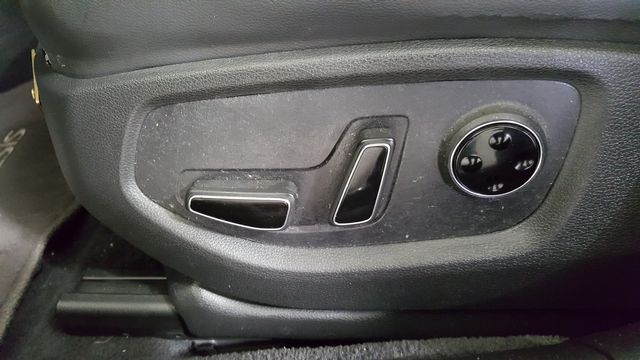 2016 Hyundai Genesis 3.8L | Carrollton, TX | Legend Motorcars of Carrollton 2016 Hyundai Genesis 3.8L | Carrollton, TX | Legend Motorcars of Carrollton