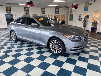 2016 Hyundai Genesis 3.8L | Rome, GA | Knight's Car Store in Rome, GA 30165