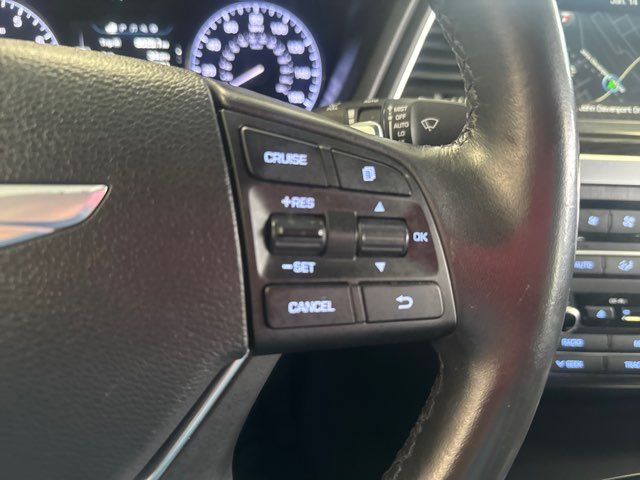 2016 Hyundai Genesis 3.8L | Rome, GA | Knight's Car Store 2016 Hyundai Genesis 3.8L | Rome, GA | Knight's Car Store