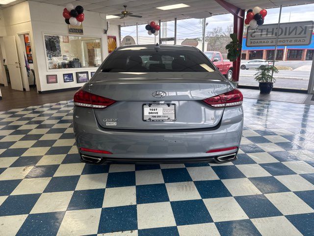 2016 Hyundai Genesis 3.8L | Rome, GA | Knight's Car Store 2016 Hyundai Genesis 3.8L | Rome, GA | Knight's Car Store