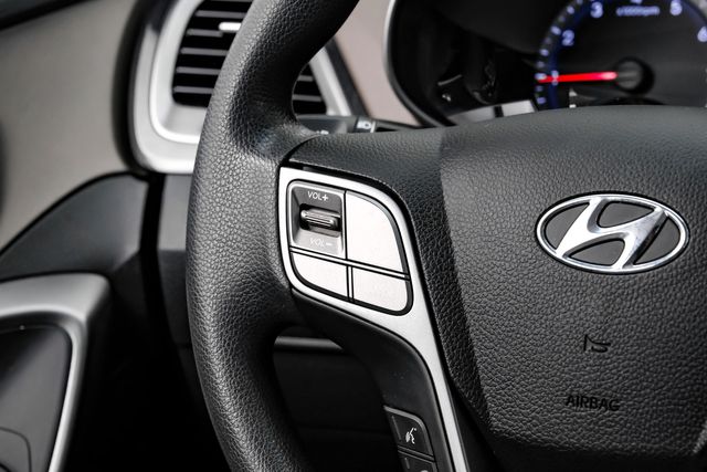 2016 Hyundai Santa Fe SE OneOwner ExtraClean | Dallas, TX | Stevens Motor Company LLC 2016 Hyundai Santa Fe SE OneOwner ExtraClean | Dallas, TX | Stevens Motor Company LLC