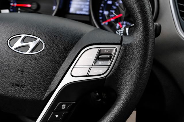 2016 Hyundai Santa Fe SE OneOwner ExtraClean | Dallas, TX | Stevens Motor Company LLC