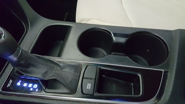2016 Hyundai SONATA SE | Carrollton, TX | Legend Motorcars of Carrollton