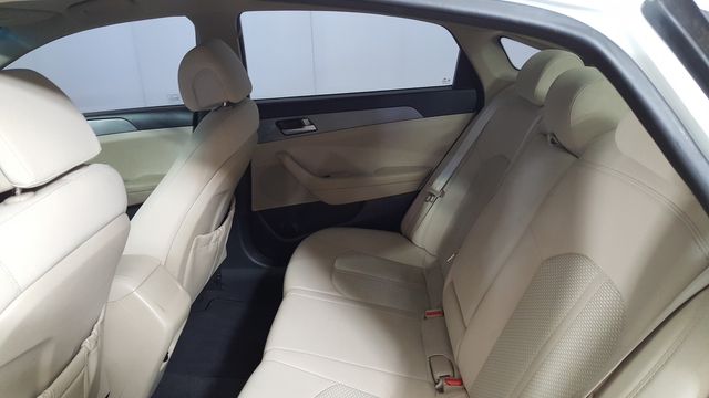 2016 Hyundai SONATA SE | Carrollton, TX | Legend Motorcars of Carrollton
