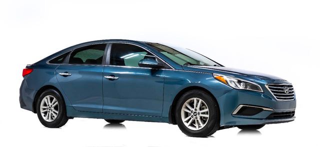2016 Hyundai SONATA Base 4dr Sedan PZEV | Houston, TX | Houston Auto Credit