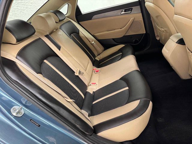 2016 Hyundai SONATA Base 4dr Sedan PZEV | Houston, TX | Houston Auto Credit 2016 Hyundai SONATA Base 4dr Sedan PZEV | Houston, TX | Houston Auto Credit