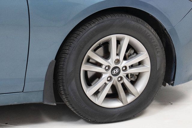 2016 Hyundai SONATA Base 4dr Sedan PZEV | Houston, TX | Houston Auto Credit 2016 Hyundai SONATA Base 4dr Sedan PZEV | Houston, TX | Houston Auto Credit