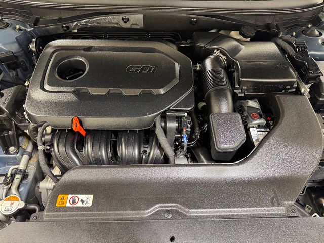 2016 Hyundai SONATA Base 4dr Sedan PZEV | Houston, TX | Houston Auto Credit