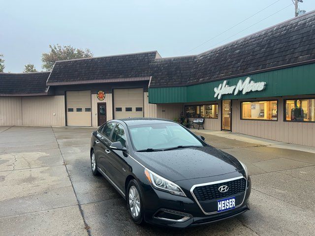 2016 Hyundai SONATA Hybrid SE ONLY 37,000 Miles | Dickinson, ND | Heiser Motors 2016 Hyundai SONATA Hybrid SE ONLY 37,000 Miles | Dickinson, ND | Heiser Motors