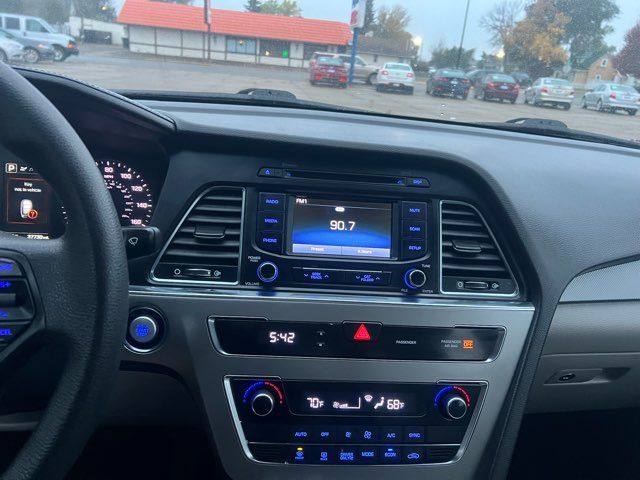 2016 Hyundai SONATA Hybrid SE ONLY 37,000 Miles | Dickinson, ND | Heiser Motors 2016 Hyundai SONATA Hybrid SE ONLY 37,000 Miles | Dickinson, ND | Heiser Motors