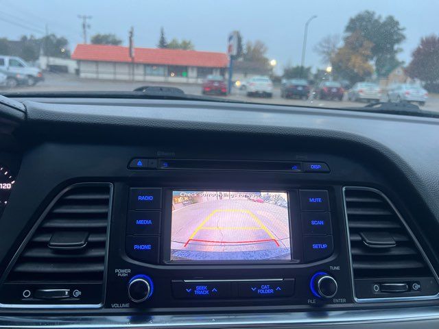 2016 Hyundai SONATA Hybrid SE ONLY 37,000 Miles | Dickinson, ND | Heiser Motors 2016 Hyundai SONATA Hybrid SE ONLY 37,000 Miles | Dickinson, ND | Heiser Motors