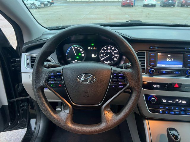 2016 Hyundai SONATA Hybrid SE ONLY 37,000 Miles | Dickinson, ND | Heiser Motors 2016 Hyundai SONATA Hybrid SE ONLY 37,000 Miles | Dickinson, ND | Heiser Motors
