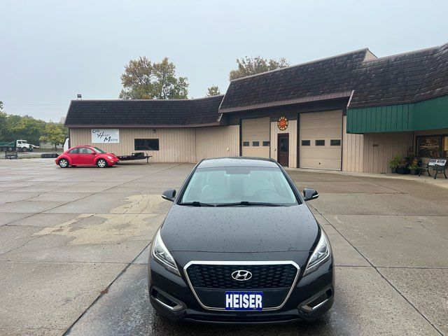 2016 Hyundai SONATA Hybrid SE ONLY 37,000 Miles | Dickinson, ND | Heiser Motors 2016 Hyundai SONATA Hybrid SE ONLY 37,000 Miles | Dickinson, ND | Heiser Motors