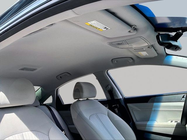 2016 Hyundai Sonata Hybrid SE