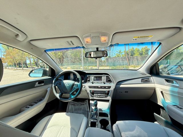 2016 Hyundai SONATA Hybrid SE | Reseda, CA | Angeles Auto Alliance