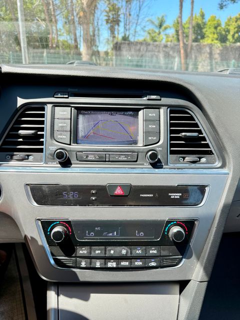 2016 Hyundai SONATA Hybrid SE | Reseda, CA | Angeles Auto Alliance 2016 Hyundai SONATA Hybrid SE | Reseda, CA | Angeles Auto Alliance