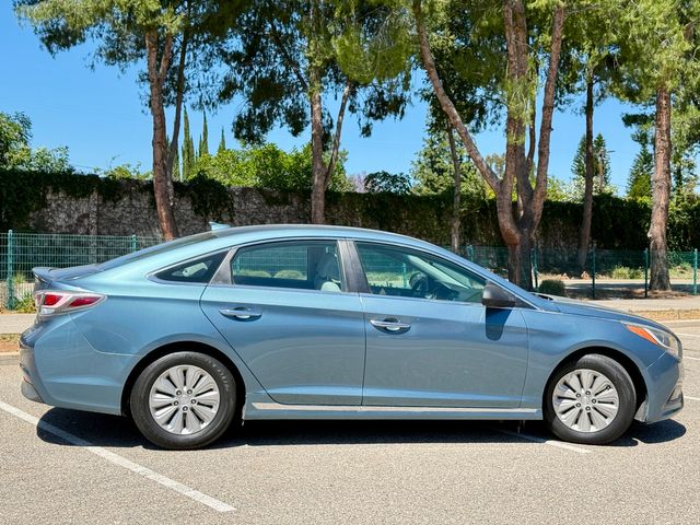 2016 Hyundai SONATA Hybrid SE | Reseda, CA | Angeles Auto Alliance 2016 Hyundai SONATA Hybrid SE | Reseda, CA | Angeles Auto Alliance