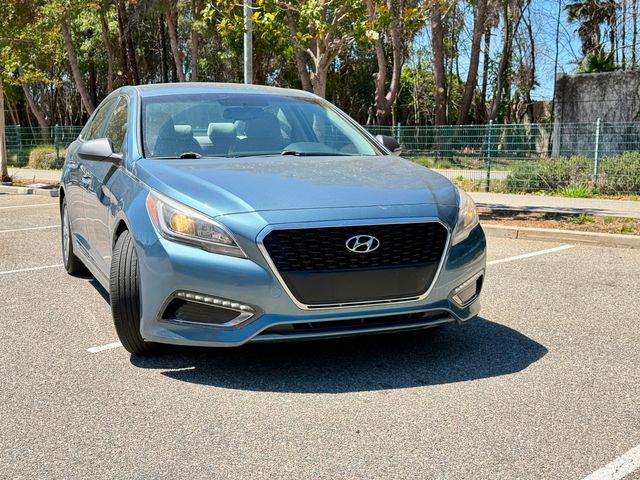 2016 Hyundai SONATA Hybrid SE | Reseda, CA | Angeles Auto Alliance 2016 Hyundai SONATA Hybrid SE | Reseda, CA | Angeles Auto Alliance