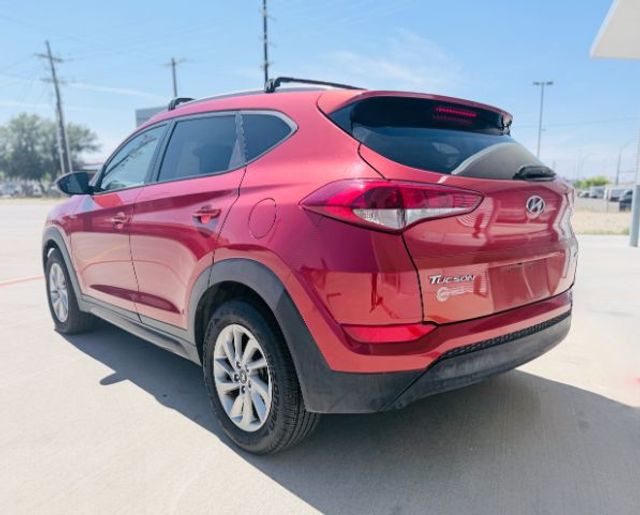 2016 Hyundai Tucson SE w/Preferred Packa | Lubbock, TX | Chaparral Motors - Lubbock 2016 Hyundai Tucson SE w/Preferred Packa | Lubbock, TX | Chaparral Motors - Lubbock