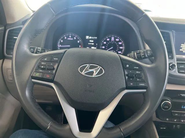 2016 Hyundai TUCSON Limited | Rome, GA | Knight's Car Store 2016 Hyundai TUCSON Limited | Rome, GA | Knight's Car Store