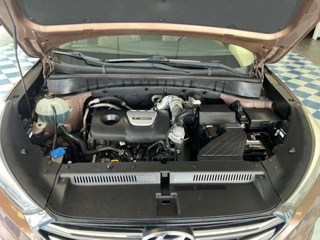 2016 Hyundai TUCSON Limited | Rome, GA | Knight's Car Store 2016 Hyundai TUCSON Limited | Rome, GA | Knight's Car Store