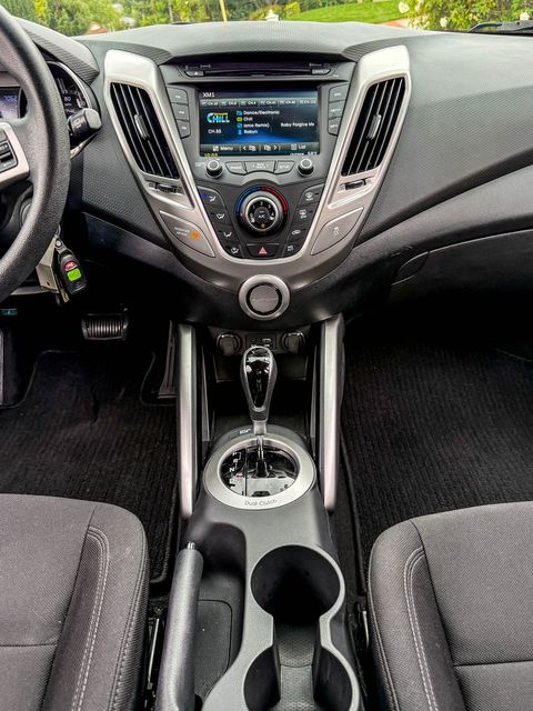 2016 Hyundai VELOSTER Base | Agoura Hills, CA | SoCal Auto Group