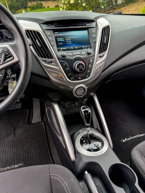 2016 Hyundai VELOSTER Base | Agoura Hills, CA | SoCal Auto Group