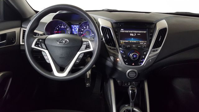2016 Hyundai VELOSTER Base | Carrollton, TX | Legend Motorcars of Carrollton 2016 Hyundai VELOSTER Base | Carrollton, TX | Legend Motorcars of Carrollton