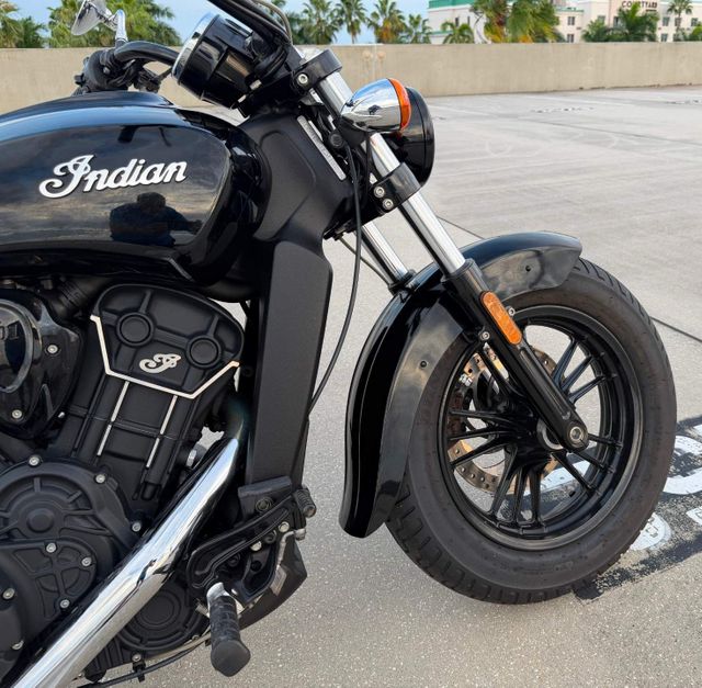 2016 Indian Scout Sixty | Dania Beach, Florida | Top Gear Inc. 2016 Indian Scout Sixty | Dania Beach, Florida | Top Gear Inc.