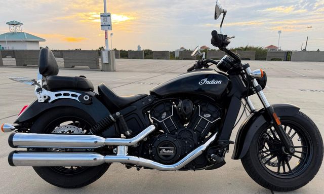 2016 Indian Scout Sixty | Dania Beach, Florida | Top Gear Inc. 2016 Indian Scout Sixty | Dania Beach, Florida | Top Gear Inc.