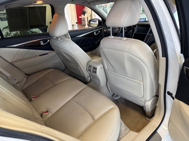 2016 Infiniti Q50 3.0t Premium | Rome, GA | Knight's Car Store