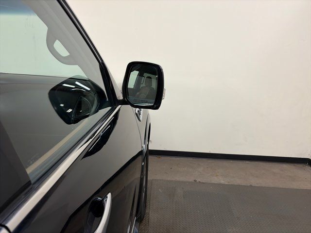 2016 INFINITI QX80 Limited