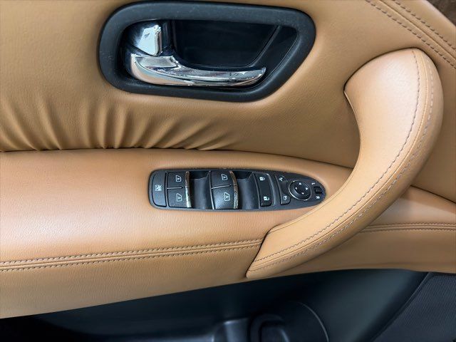 2016 INFINITI QX80 Limited