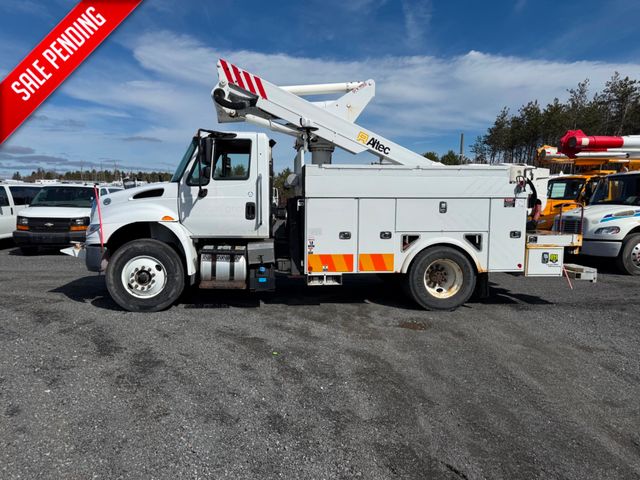 2016 International 4400 Altec TA41S 45' | Hoosick Falls, New York | Upstate Auto Sales