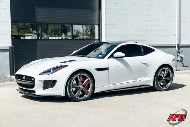 2016 Jaguar F-TYPE R 2016 Jaguar F-TYPE R