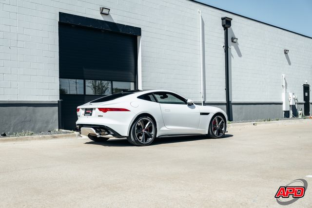 2016 Jaguar F-TYPE R