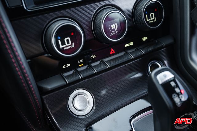 2016 Jaguar F-TYPE R 2016 Jaguar F-TYPE R