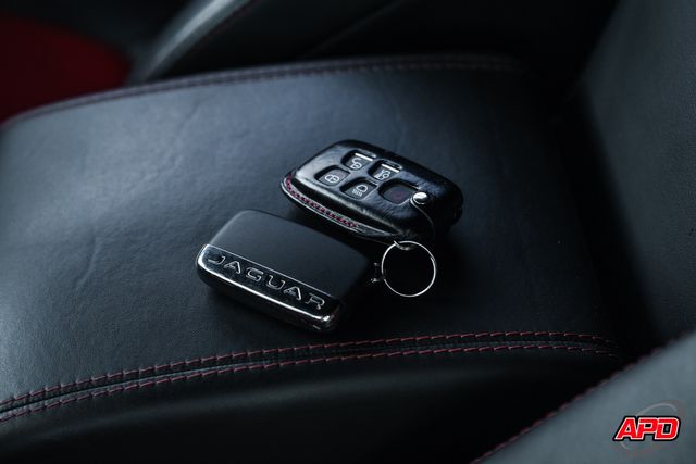 2016 Jaguar F-TYPE R