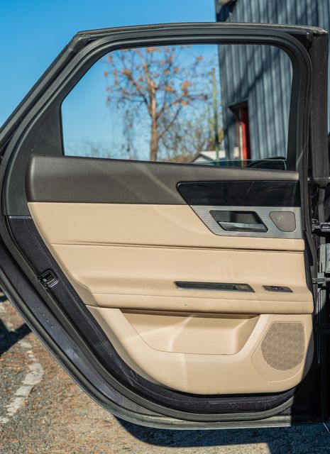 2016 Jaguar XF 35t Premium / TEXAS OWNED / LOADED W/ LUXURY | Austin, TX | Rocky Mountain Truck Stop Austin 2016 Jaguar XF 35t Premium / TEXAS OWNED / LOADED W/ LUXURY | Austin, TX | Rocky Mountain Truck Stop Austin