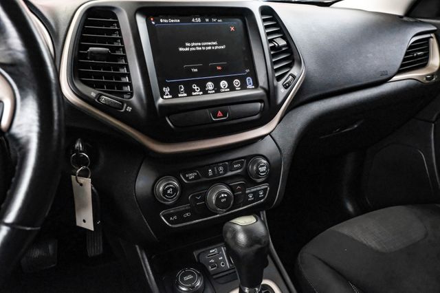 2016 Jeep Cherokee Latitude 2016 Jeep Cherokee Latitude