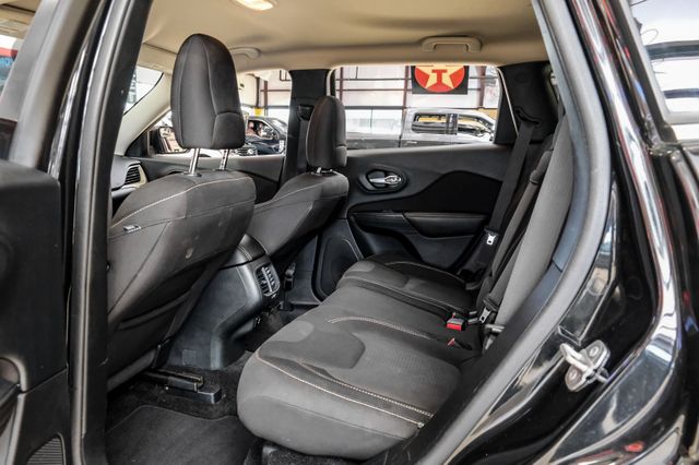 2016 Jeep Cherokee Latitude 2016 Jeep Cherokee Latitude